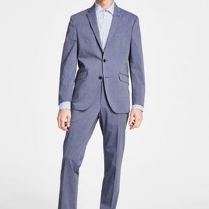 Men’s Kenneth Cole reaction Suit - 32 Regular, 30x32 pants